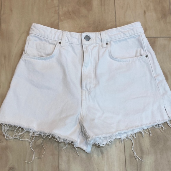 Zara white denim shorts - Picture 2 of 12